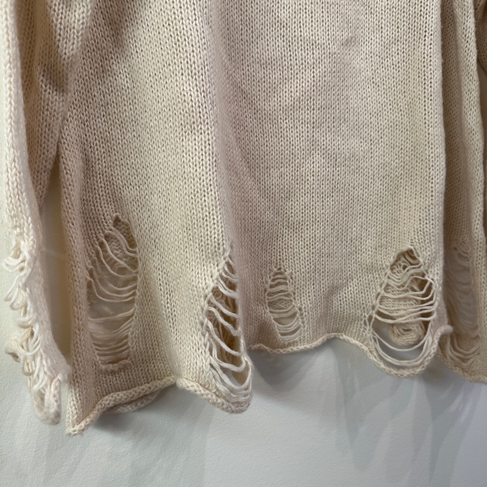 Distressed Sweater - Picture 3 of 6
